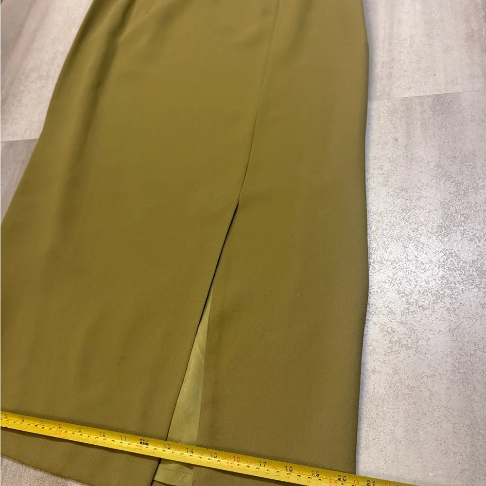 Jacqueline Ferrar Olive Pencil Skirt